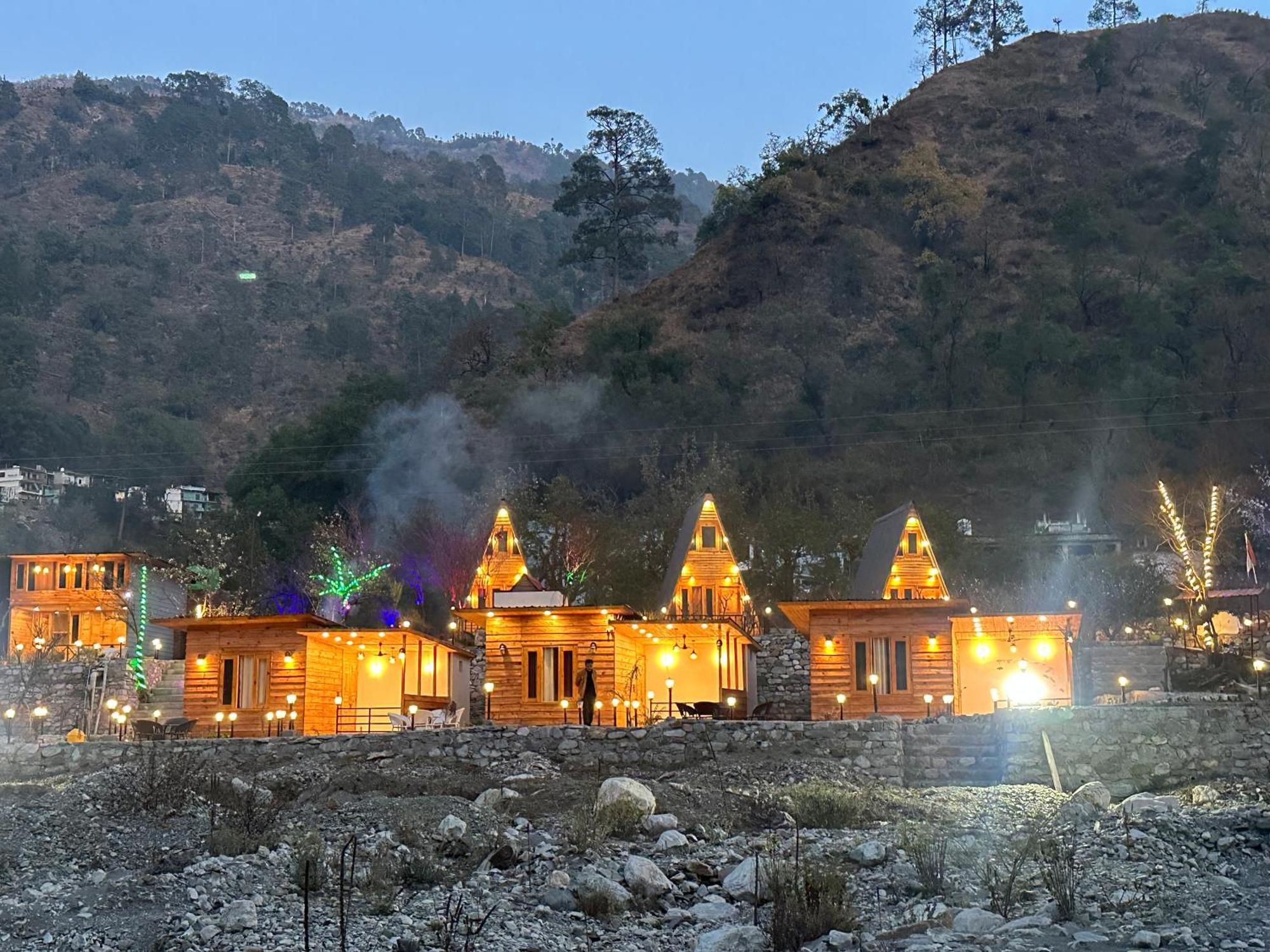 Cabana Riverside Resort - Kainchi Dham Nainital Exterior foto